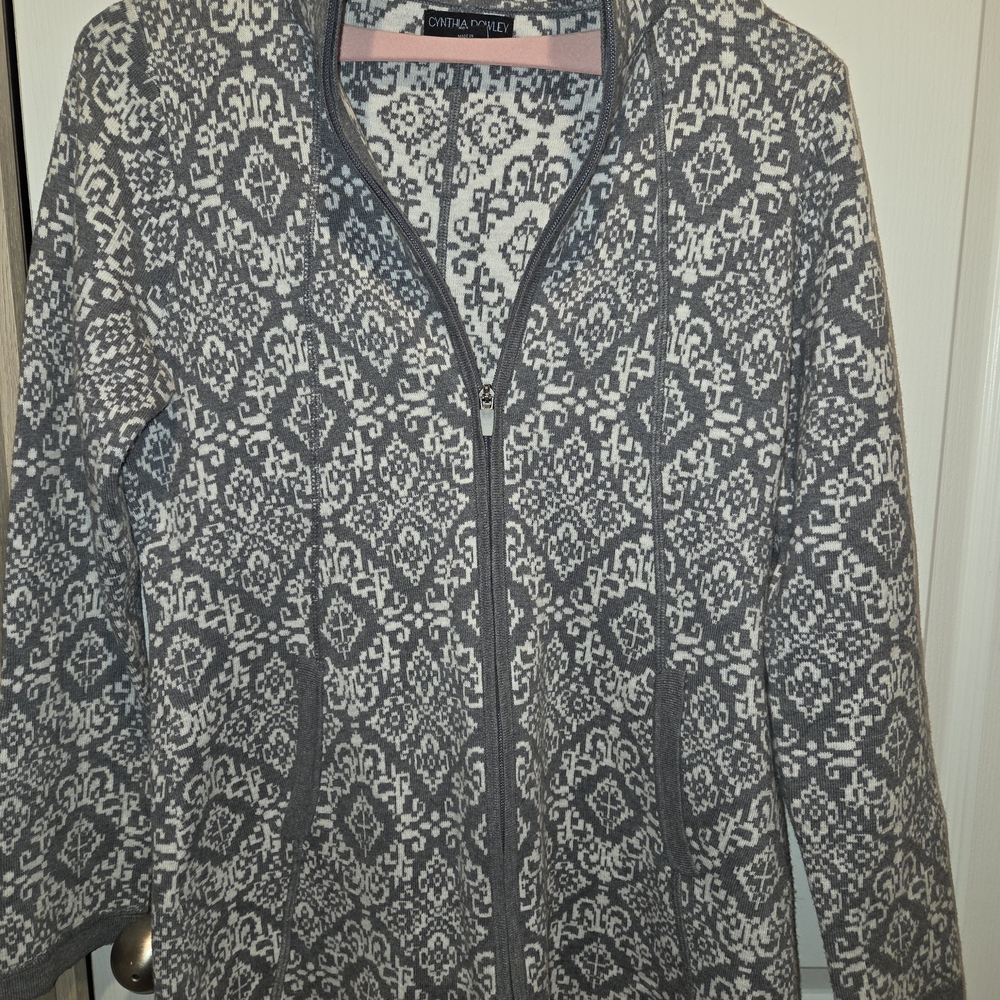 Cynthia Rowley Gray and Cream Geometric Jacket